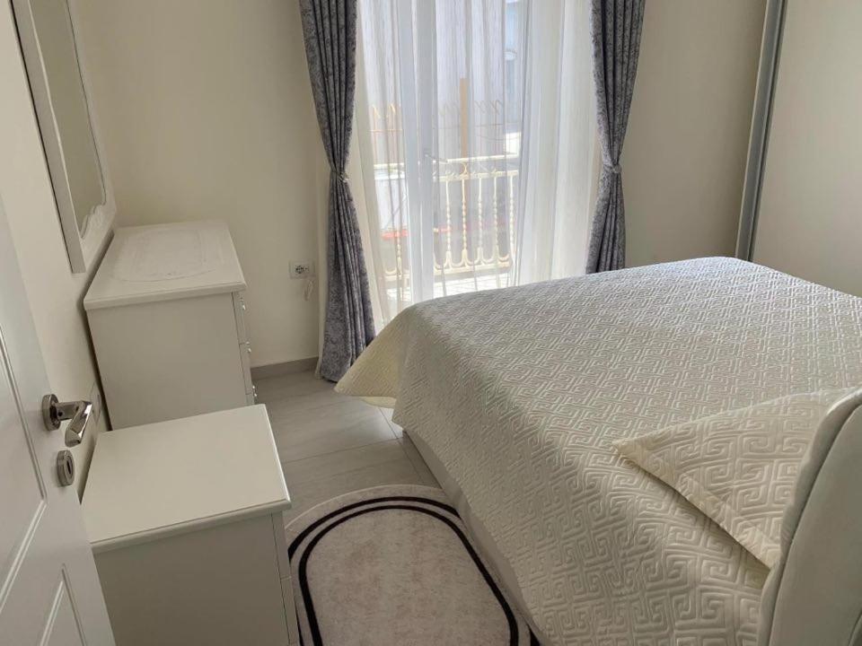 Apartament Oresti Korce Ngoại thất bức ảnh